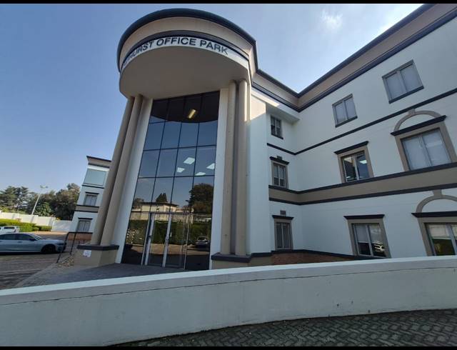 196M² OFFICE TO LET IN SANDTON CENTRAL